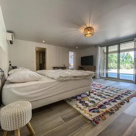 Villa New Sea View - 10 People With Pool *