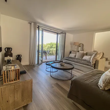 New Sea View - 10 People With Pool