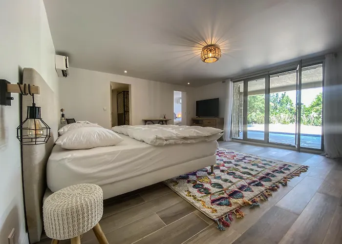 Villa New Sea View - 10 People With Pool *