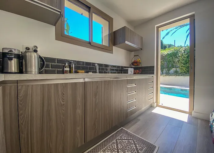 New Sea View - 10 People With Pool * Saint-Tropez