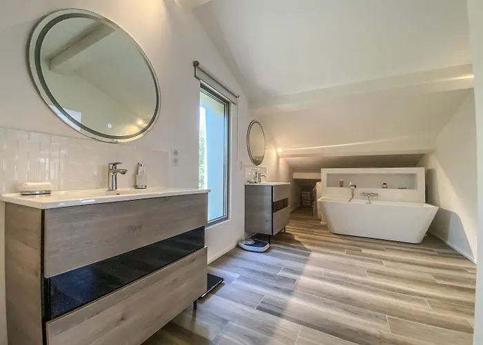 New Sea View - 10 People With Pool