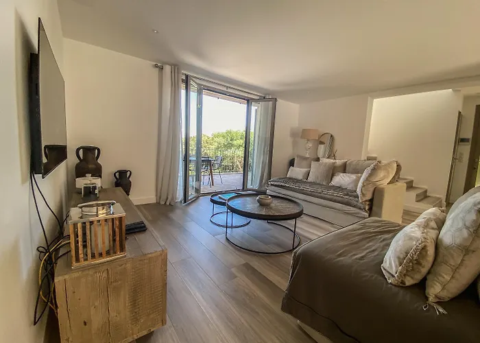 New Sea View - 10 People With Pool